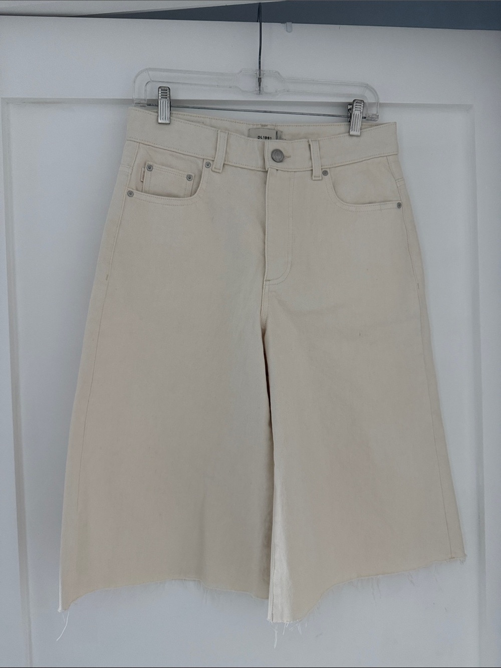 DL1961 Cream High-Rise Wide-Leg Denim Bermudas